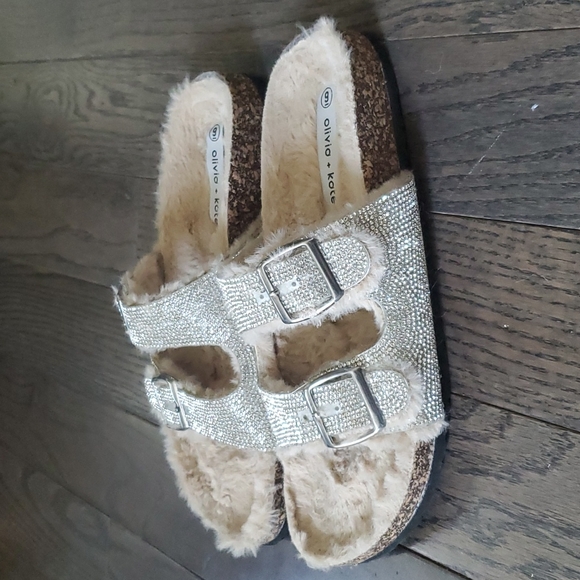 Olivia + kate  rhinestone  footbed sandals w size 9 NWOB - Picture 4 of 8